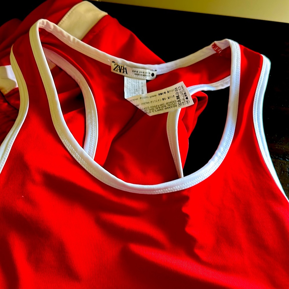 Athletic pant with wide leg and sports bra top